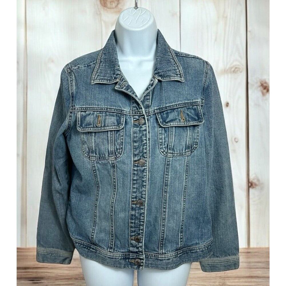 Vintage Y2K Old Navy Trucker Denim Jacket Sz M Light Blue Jean Wash